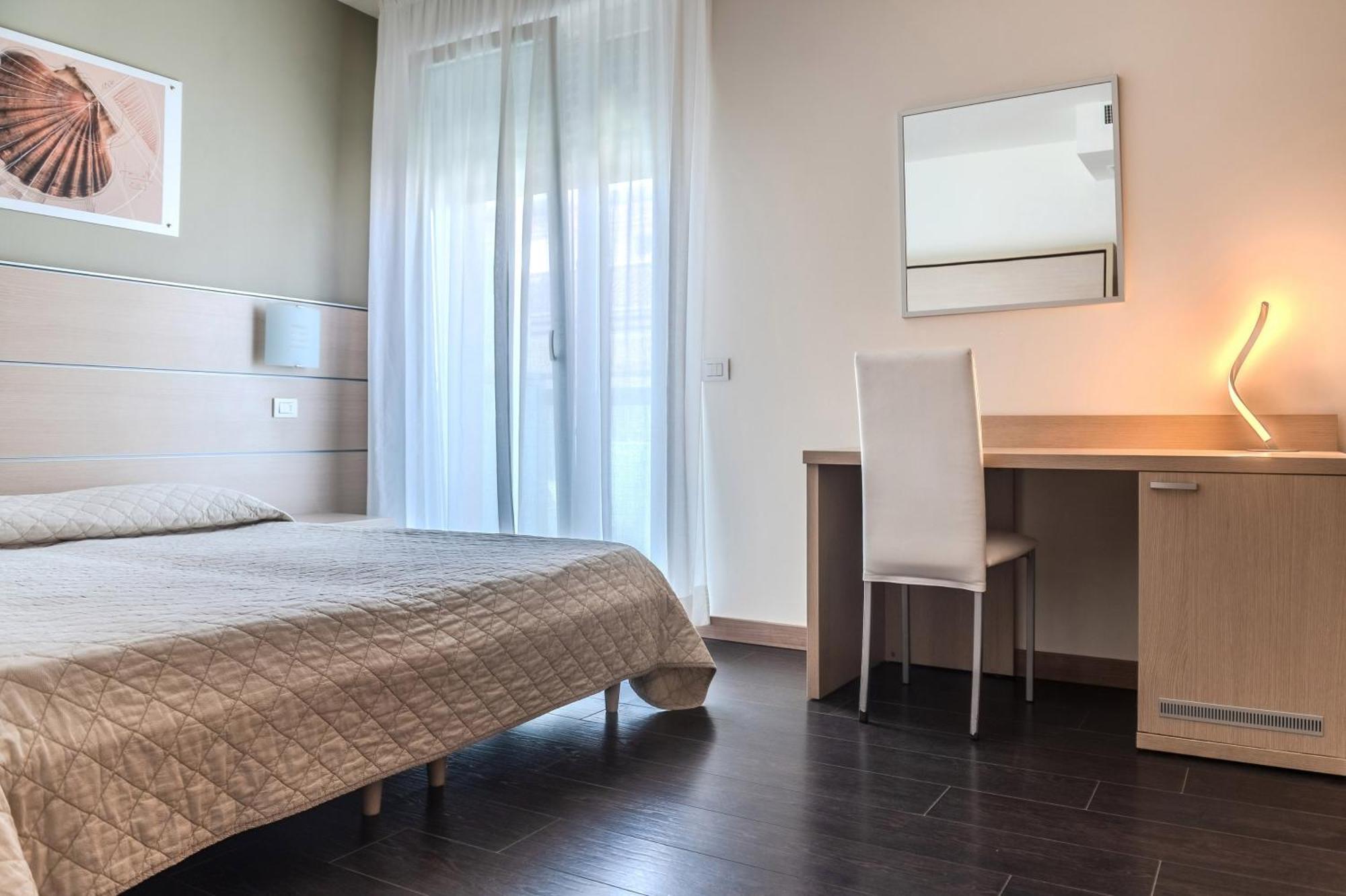 Hotel Orizzonte Lido di Jesolo Phòng bức ảnh