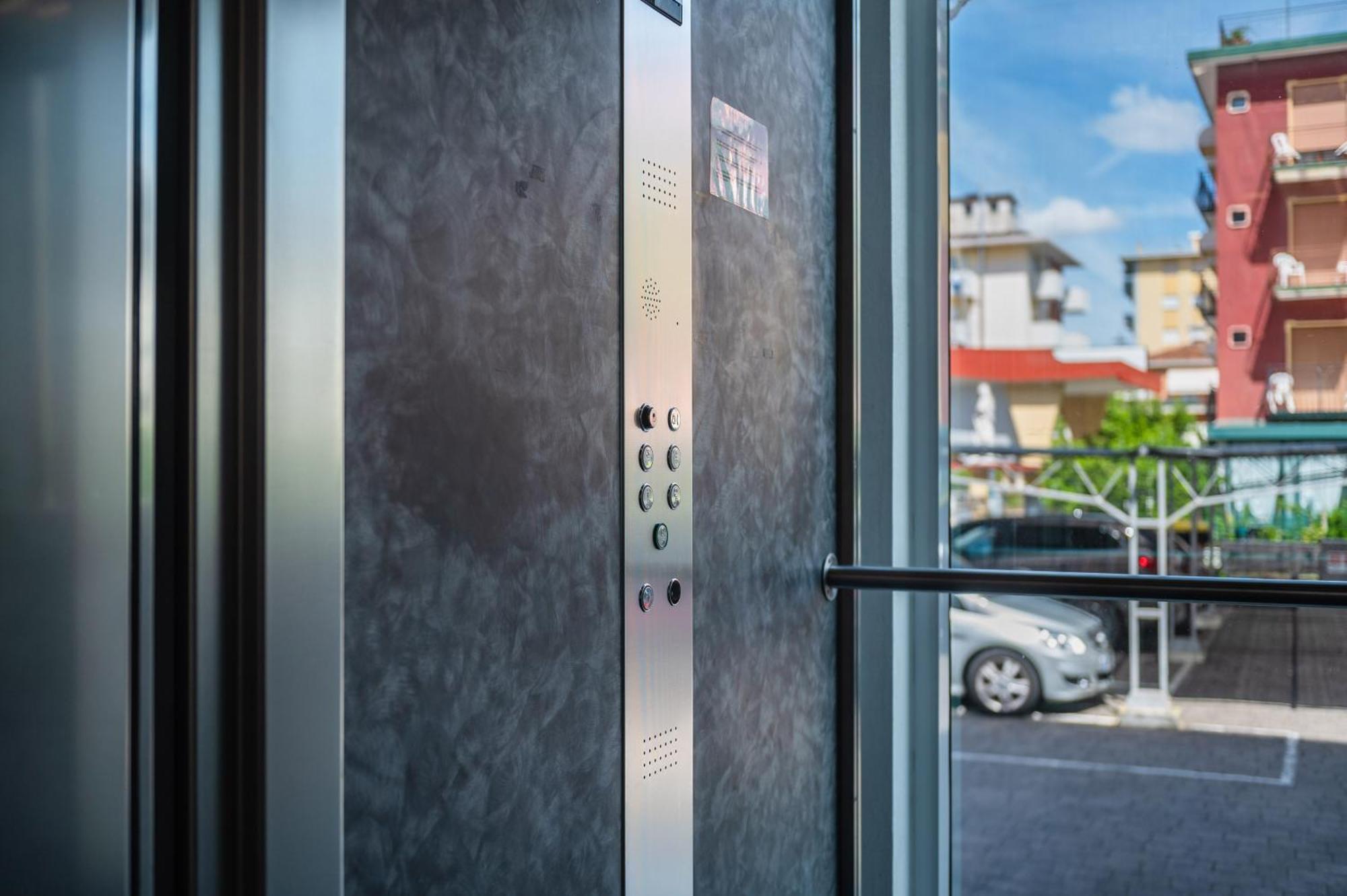 Hotel Orizzonte Lido di Jesolo Ngoại thất bức ảnh